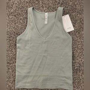 NWT | Athleta Aurora Tank | size S